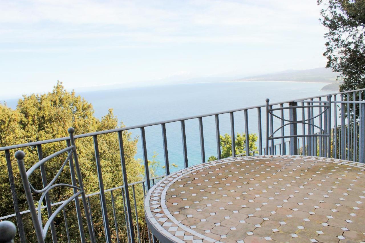 Castello Di Populonia Villa A Mare Luaran gambar