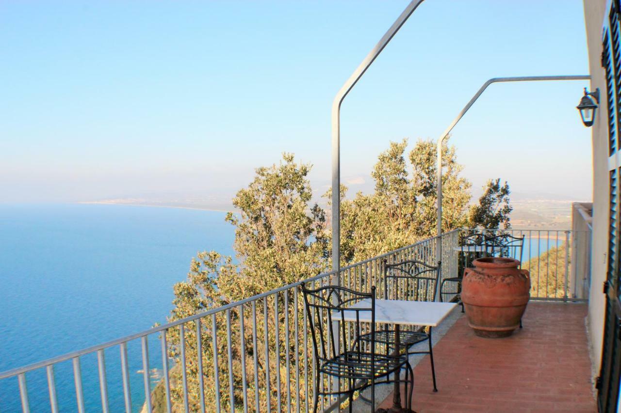 Castello Di Populonia Villa A Mare Luaran gambar