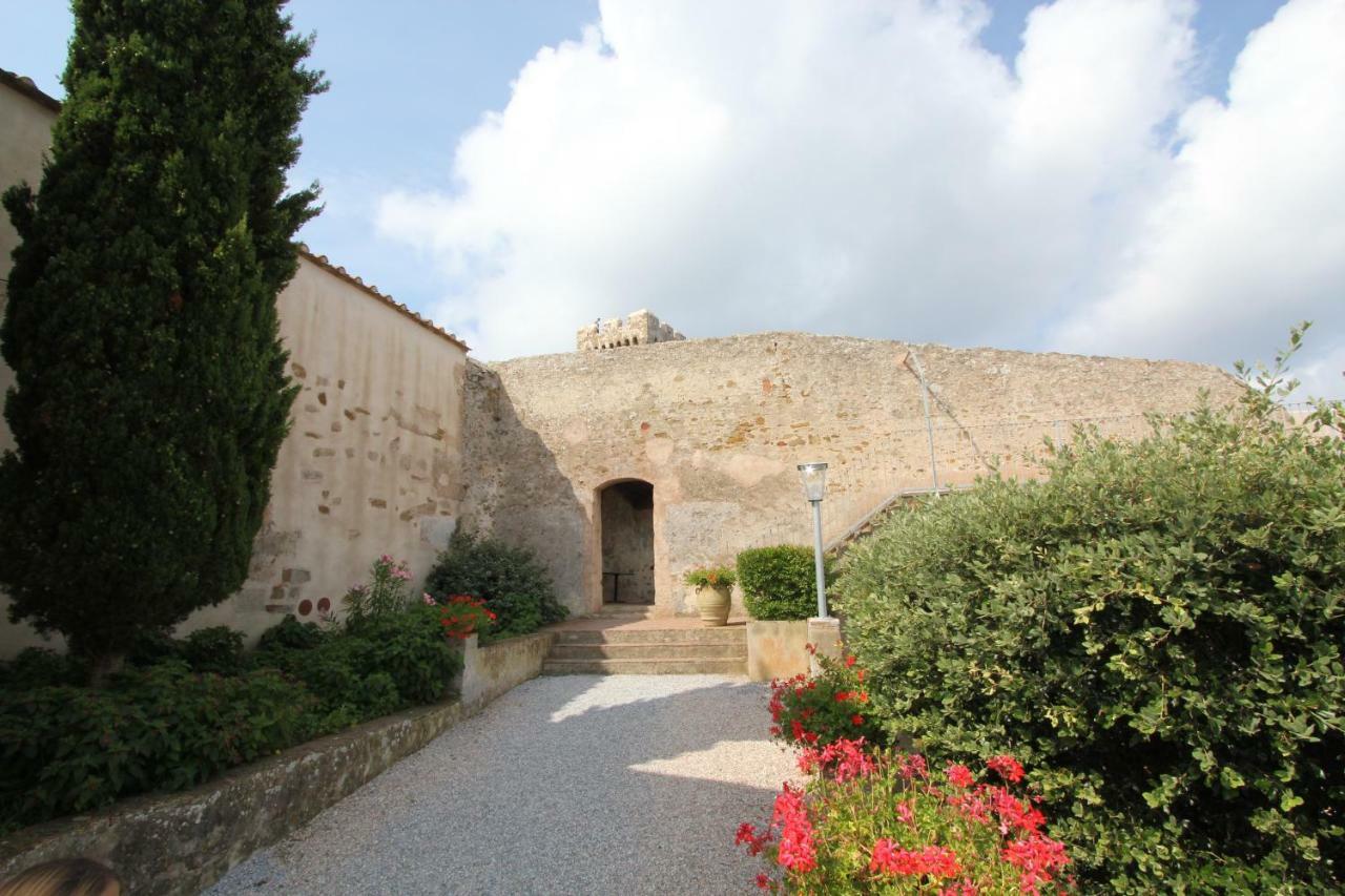Castello Di Populonia Villa A Mare Luaran gambar