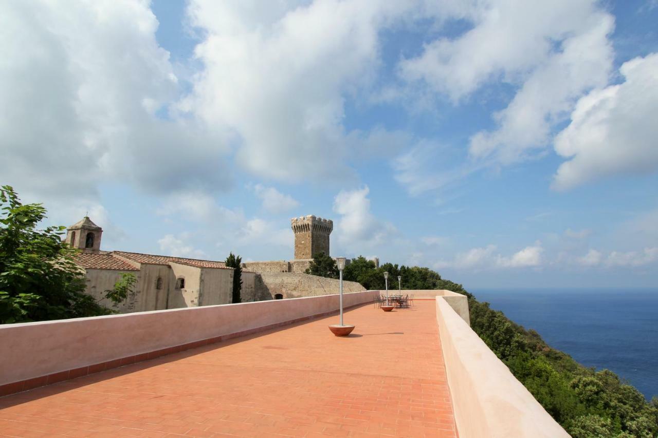 Castello Di Populonia Villa A Mare Luaran gambar